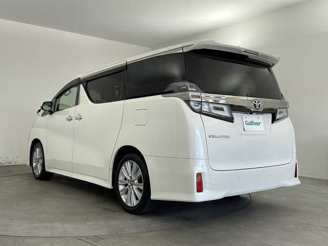 トヨタ ヴェルファイア Z Aエディション 兵庫県 2018(平30)年 5.3万km ホワイトパールクリスタルシャイン ・ワンオーナー/・ALPINE11インチナビ/CD/DVD/BT/SD/・ツインサンルーフ/・両側パワースライドドア/・トヨタセーフティセンス/・プリクラッシュセーフティ/・レーンディパーチャーアラート/・レーダークルーズコントロール/・オートマチックハイビーム/・LEDヘッドライト/・ビルトインETC/・クリアランスソナー/・ロードサインアシスト/・先行車発進告知/・ナノイー/・スマートキー/・純正18インチアルミホイール