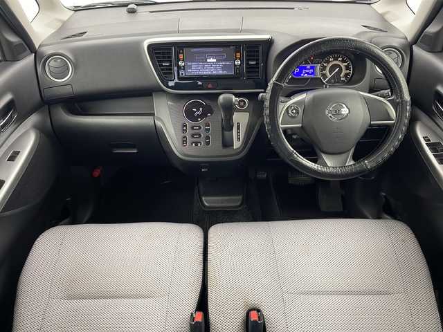 日産 デイズ ルークス ライダーHWSターボ 栃木県 2014(平26)年 4.6万km ブラック ワンオーナー/純正ナビ/Bluetooth/フルセグTV/パノラミックビューモニター/両側パワースライドドア/ETC/HIDヘッドライト/純正アルミホイール/純正フロアマット/スマートキー/保証書