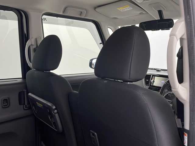 日産 デイズ ルークス ライダーHWSターボ 栃木県 2014(平26)年 4.6万km ブラック ワンオーナー/純正ナビ/Bluetooth/フルセグTV/パノラミックビューモニター/両側パワースライドドア/ETC/HIDヘッドライト/純正アルミホイール/純正フロアマット/スマートキー/保証書