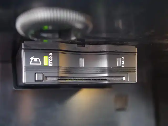 メルセデス・ベンツ ＧＬＥ４００ｄ 4MATIC スポーツ 埼玉県 2020(令2)年 2.8万km カバンサイトブルー ブラックレザーシート/アダプティブクルーズコントロール/レーダーセーフティパッケージ/パノラミックスライディングルーフ/ヘッドアップディスプレイ/Burmesterサウンド/パークセンサー/ブラインドスポットモニター/全周囲カメラ/純正ナビ/ドラレコ/ETC/フルセグTV/温冷カップホルダー/パフュームアトマイザー/GPSレーダー探知機/シートヒーター/ベンチレーション/シートポジションメモリー機能/21インチAMGホイール