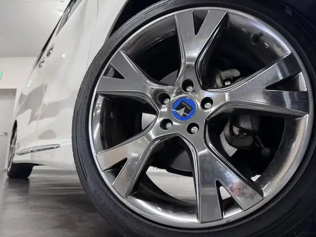 トヨタ アルファード S Cパッケージ 三重県 2018(平30)年 2.1万km ホワイトパールクリスタルシャイン ガソリン/FF/MTモード付インパネCVT/純正 10インチナビ NSZT-Z66T/（FM/AM/CD/DVD/TV/SD/SDREC/Bluetooth/USB/HDMI）/12.1インチ 後席モニター V12T-R66C/バックガイドモニター/モデリスタエアロ（F/S/R下）、スポーツマフラー、19インチAW/両側パワースライドドア/ドライブレコーダー 前方/ETC2.0/Toyota Safety Sense/・プリクラッシュセーフティ/・レーントレーシングアシスト/・クリアランスソナー/・パーキングサポートブレーキ/・アダプティブハイビームシステム/・レーダークルコン/・ロードサインアシスト/・先行車発進告知機能/など/装備/・ツインムーンルーフ*/・【DOP】電子インナーミラー/・合皮シート/・パワーシート（D/N）/・エグゼクティブパワーシート（電動リクライニング＆オットマン（N/2nd））/・パワーバックドア/・シートヒーター・ベンチレーション（D/N）/・ステアリングヒーター/・オートライト/・3眼LEDヘッドランプ/・左右・後席独立オートエアコン/・純正18AW/・保/取/ナビ取/・スマートキーx2/・社外セキュリティ付/・社外テールランプ（純正品車載）/など