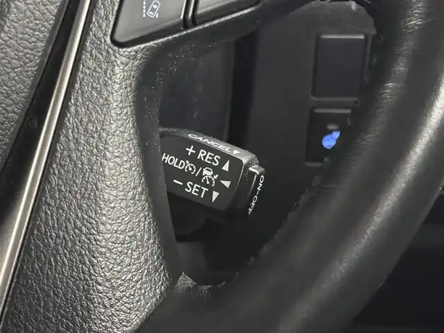 トヨタ アルファード S Cパッケージ 三重県 2018(平30)年 2.1万km ホワイトパールクリスタルシャイン ガソリン/FF/MTモード付インパネCVT/純正 10インチナビ NSZT-Z66T/（FM/AM/CD/DVD/TV/SD/SDREC/Bluetooth/USB/HDMI）/12.1インチ 後席モニター V12T-R66C/バックガイドモニター/モデリスタエアロ（F/S/R下）、スポーツマフラー、19インチAW/両側パワースライドドア/ドライブレコーダー 前方/ETC2.0/Toyota Safety Sense/・プリクラッシュセーフティ/・レーントレーシングアシスト/・クリアランスソナー/・パーキングサポートブレーキ/・アダプティブハイビームシステム/・レーダークルコン/・ロードサインアシスト/・先行車発進告知機能/など/装備/・ツインムーンルーフ*/・【DOP】電子インナーミラー/・合皮シート/・パワーシート（D/N）/・エグゼクティブパワーシート（電動リクライニング＆オットマン（N/2nd））/・パワーバックドア/・シートヒーター・ベンチレーション（D/N）/・ステアリングヒーター/・オートライト/・3眼LEDヘッドランプ/・左右・後席独立オートエアコン/・純正18AW/・保/取/ナビ取/・スマートキーx2/・社外セキュリティ付/・社外テールランプ（純正品車載）/など