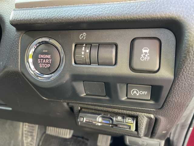 スバル インプレッサ スポーツ 2．0i アイサイト 石川県 2014(平26)年 7.6万km ヴェネチアンレッドパール ４ＷＤ　純正ナビ　フルセグＴＶ　バックカメラ　ＨＩＤヘッドライト　ＥＴＣ　ドラレコ　純正アルミホイール　アイサイト　レーダークルーズ　フォグランプ　スマートキー　プッシュスタート