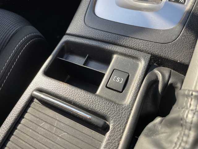 スバル インプレッサ スポーツ 2．0i アイサイト 石川県 2014(平26)年 7.6万km ヴェネチアンレッドパール ４ＷＤ　純正ナビ　フルセグＴＶ　バックカメラ　ＨＩＤヘッドライト　ＥＴＣ　ドラレコ　純正アルミホイール　アイサイト　レーダークルーズ　フォグランプ　スマートキー　プッシュスタート