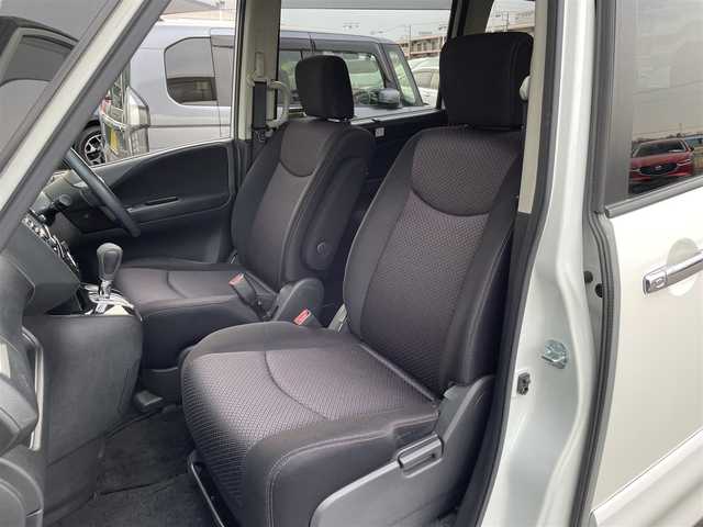日産 セレナ ハイウェイスター S HV Vセレ 東京都 2013(平25)年 7.8万km パール 純正ナビ/・Bluetooth接続/・フルセグTV/全方位カメラ/バックカメラ/１００Vコンセント/USB入力端子/クルーズコントロール/ビルトインETC/両側パワースライドドア/アイドリングストップ/サンシェード/テレビキャンセラー/純正16インチアルミ/純正フロアマット/電動格納ミラー/スマートキー