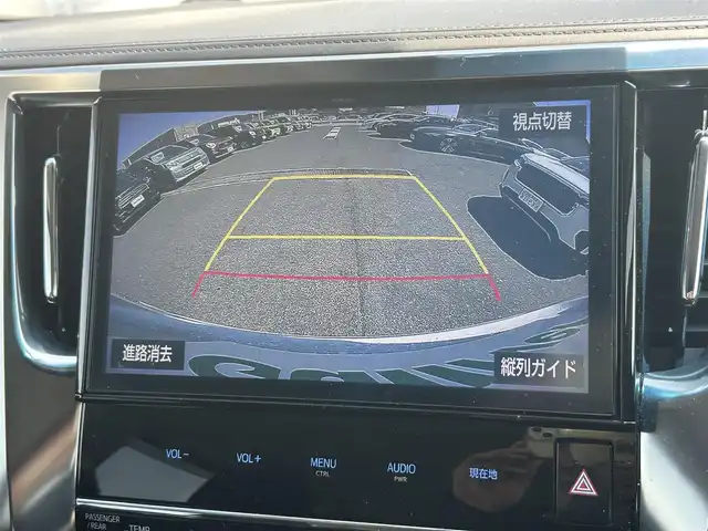 トヨタ ヴェルファイア Z サイドリフトアップ 広島県 2016(平28)年 7.3万km ホワイトパールクリスタルシャイン 純正１０インチナビ/　「Bluetooth/フルセグ/CD/DVD」/純正１２．１インチフリップダウンモニター/デジタルインナーミラー/クルーズクルーズ/サイドリフトアップ/両側パワースライドドア/バックカメラ/前後ドライブレコーダー/ＥＴＣ/LEDヘッドライト/横滑り防止装置/純正16インチAW/純正フロアマット/スマートキー/プッシュスタート/ステアリングスイッチ/取扱説明書