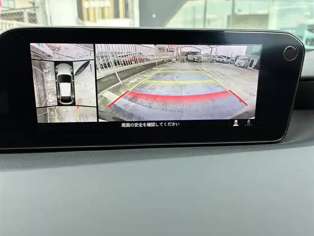 マツダ マツダ３ファストバック 20S Lパッケージ 京都府 2019(令1)年 2.8万km スノーフレイクホワイトパールマイカ ワンオーナー /360°セーフティパッケージ/マツダコネクトナビ/　CD DVD USB HDMI フルセグTV/黒革シート/運転席PWシート/前席シートヒーター/ステアリングヒーター/前後ドラレコ/レーダークルーズ コントロール/BSM /レーンキープアシスト/ヘッドアップディスプレー/パドルシフト/LEDヘッドライト/オートライト/スマートキー×2/新車保証書/取扱説明書