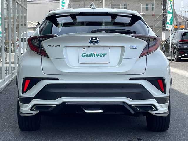 トヨタ Ｃ－ＨＲ G 岐阜県 2018(平30)年 11.4万km ホワイトパールクリスタルシャイン 禁煙車/純正SDナビ/フルセグTV/Bluetooth/ブラインドスポットモニター/クルーズコントロール/ABS/前後コーナーセンサー/レーンキープアシスト/盗難防止装置/Wサイドエアバック/カーテンエアバック/LEDヘッドライト/オートハイビーム/モデリスタエアロ/ビルトインETC/純正アルミホイール/パワーステアリング/パワーウィンドウ/ステアリングスイッチ/ドライブレコーダー/スマートキー/Pスタート/社外AW積み込み