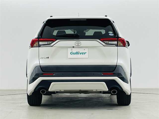 トヨタ ＲＡＶ４ G 道東・釧路十勝 2019(令1)年 6.4万km ホワイトパールクリスタルシャイン 4WD/トヨタセーフティセンス/・プリクラッシュセーフティ/・レーンキープアシスト/・オートマチックハイビーム/・ロードサインアシスト/・レーダークルーズコントロール/・先行車発進告知機能/・ブラインドスポットモニター/・リヤクロストラフィックアラート/・クリアランスソナー/・パーキングサポートブレーキ/ＴＲＤエアロ（フロント／サイド／リア）/純正メモリナビ/・型番：NSZT-Y68T/・CD/DVD/USB/HDMI/Bluetooth/・バックカメラ/・ビルトインＥＴＣ/・純正ドライブレコーダー/・デジタルインナーミラー/パワーバックドア/オートライト/・LEDヘッドライト/・フォグランプ/レザーシート/・全席シートヒーター/・Ｄ席メモリー付パワーシート/純正18インチAW/革巻きステアリング/・ステアリングヒーター/・ステアリングスイッチ/電子パーキングブレーキ/・オートブレーキホールド/ルーフレール