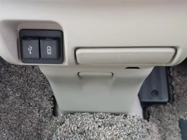 スズキ エブリィ ワゴン PZターボ スペシャル ハイルーフ 東京都 2024(令6)年 0.3万km クールカーキPM ハイルーフ/デュアルカメラブレーキサポート/レーンキープアシスト/純正ディスプレイオーディオ/バックカメラ/フルセグ/BT/ドライブレコーダー/シートヒーター/障害物センサー/アイドリングストップ/スマートキー/純正14インチAW/オートライト