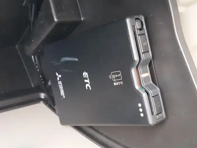 スズキ エブリィ ワゴン PZターボ スペシャル ハイルーフ 東京都 2024(令6)年 0.3万km クールカーキPM ハイルーフ/デュアルカメラブレーキサポート/レーンキープアシスト/純正ディスプレイオーディオ/バックカメラ/フルセグ/BT/ドライブレコーダー/シートヒーター/障害物センサー/アイドリングストップ/スマートキー/純正14インチAW/オートライト