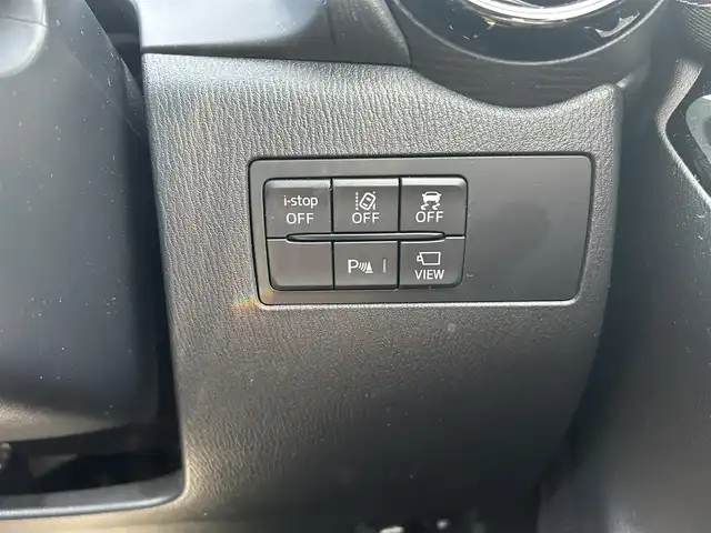 マツダ デミオ XD ツーリング 福岡県 2018(平30)年 2.7万km ソウルレッドクリスタルM ・マツダコネクトナビ/（BLUETOOTH/フルセグ/全周囲カメラ/・ETC/・ディーゼル車/・シートヒーター/・純正フロアマット/・アルミホイール/・交通標識認識システム/・クリアランスソナー/・レーンキープアシスト/・コーナーセンサー/・パノラミックビューモニター/・マルチビューモニター/・BSM/・SBS/・HUD/・プッシュスタート/・保証書/・取扱説明書