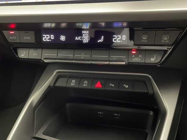 アウディ Ａ３ SB 30TFSI 宮崎県 2021(令3)年 2.7万km ミトスブラックメタリック 純正ナビ/ワンセグテレビ/ＡＭ・ＦＭ/バックカメラ　/Ｄ／Ｎ席シートヒーター/電子パーキングブレーキ/クルーズコントロール/コーナーセンサー　/パーキングアシスト/オートライト　/パドルシフト/ＥＴＣ2.0/プッシュスタート/ウィンカーミラー
