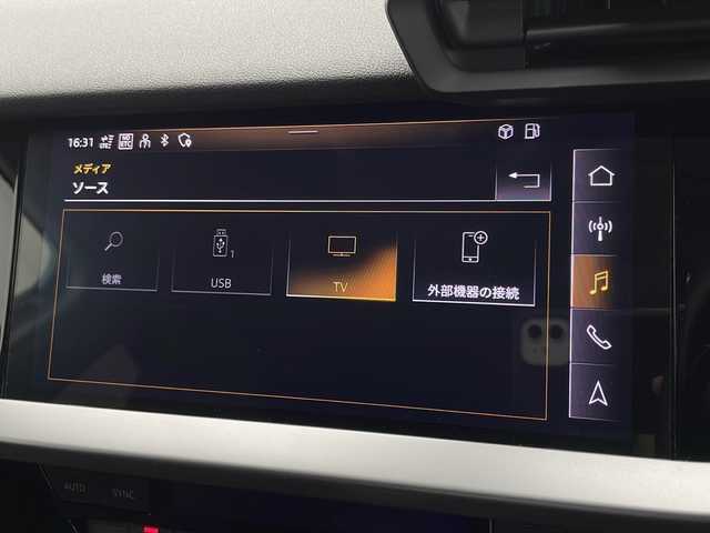 アウディ Ａ３ SB 30TFSI 宮崎県 2021(令3)年 2.7万km ミトスブラックメタリック 純正ナビ/ワンセグテレビ/ＡＭ・ＦＭ/バックカメラ　/Ｄ／Ｎ席シートヒーター/電子パーキングブレーキ/クルーズコントロール/コーナーセンサー　/パーキングアシスト/オートライト　/パドルシフト/ＥＴＣ2.0/プッシュスタート/ウィンカーミラー