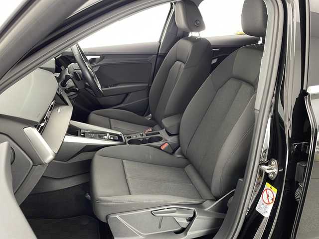 アウディ Ａ３ SB 30TFSI 宮崎県 2021(令3)年 2.7万km ミトスブラックメタリック 純正ナビ/ワンセグテレビ/ＡＭ・ＦＭ/バックカメラ　/Ｄ／Ｎ席シートヒーター/電子パーキングブレーキ/クルーズコントロール/コーナーセンサー　/パーキングアシスト/オートライト　/パドルシフト/ＥＴＣ2.0/プッシュスタート/ウィンカーミラー