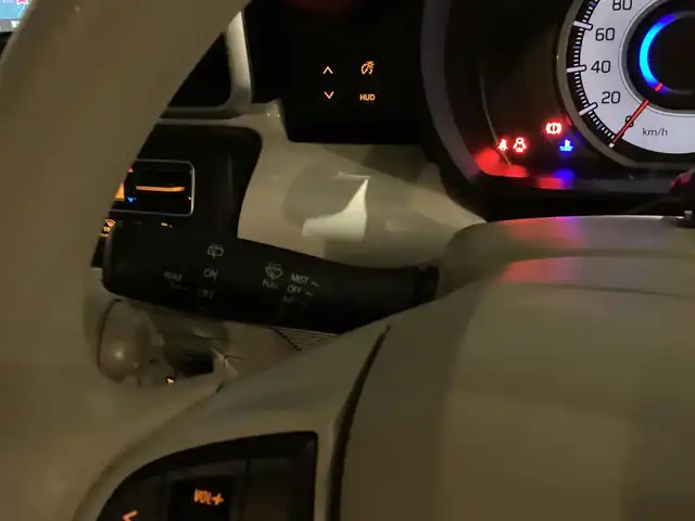 スズキ スペーシア HYBRID X 愛知県 2019(平31)年 2.5万km ピュアホワイトP ワンオーナー　/純正SDナビ　/フルセグ　/両側パワースライドドア　/シートヒーター　/レーダーブレーキサポート　/LDA /コーナーセンサー　/全方位カメラ　/バックカメラ　/アイドリングストップ　/スマートキー