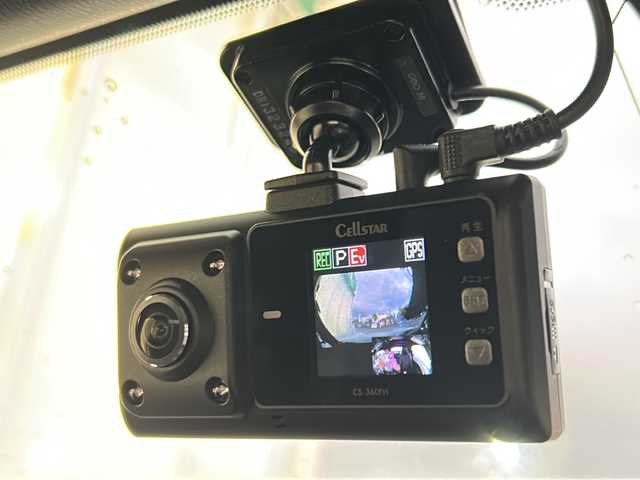 マツダ ロードスター ネイビー トップ 福岡県 2022(令4)年 1.2万km スノーフレイクホワイトパールマイカ 純正メーカーナビ7インチ/(FM/AM/CD/DVD/BT/フルTV/AppleCarPlay)/ワンオーナー/6MT/特別仕様車/ディーラーメンテ記録あり/ドライブレコーダー(CS-360FH)/レーンアシスト/スマートシティブレーキサポート/ブラインドスポットモニター/標識認識/リアコーナーセンサー/ウインドディフレクター/D席＋N席シートヒーター/LEDヘッドライト/オートワイパー/ETC/レザーシート/純正フロアマット