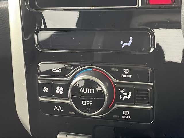 トヨタ ルーミー カスタムG 宮城県 2021(令3)年 6.9万km レーザーブルークリスタルシャイン 禁煙車/スマートアシスト/・衝突軽減ブレーキ/・アダプティブクルーズコントロール/・レーンディパーチャーアラート/・オートハイビーム/純正９インチナビ/・ＣＤ.ＤＶＤ.Ｂｌｕｅｔｏｏｔｈ.ＨＤＭＩ/フルセグＴＶ/バックカメラ/両側パワースライドドア/DNシートヒーター/前後クリアランスソナー/ミラー型前後ドライブレコーダー（G850+）/ビルトインETC2.0/プッシュスタート/スマートキー/LEDヘッドライト/LEDフォグランプ/サンシェード/純正14インチアルミホイール/フロアマット/ドアバイザー