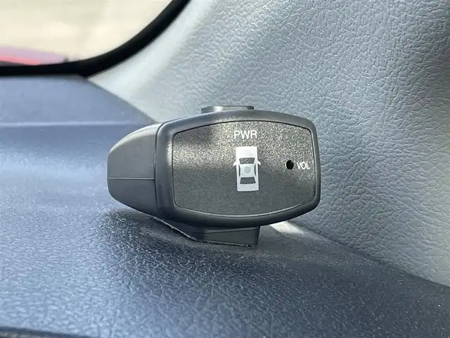 トヨタ シエンタ ハイブリッド G 佐賀県 2017(平29)年 5.8万km レッドマイカM ワンオーナー/純正SDナビゲーション/・フルセグTV/CD/DVD/SD/Bluetooth/バックカメラ/前方ドライブレコーダー/ビルトインETC/両側パワースライドドア/DN席シートヒーター/ISOFIX対応/革巻きステアリング/ステアリングリモコン/純正LEDヘッドライト/・オートマチックハイビーム/純正フォグランプ/純正フロアマット/純正ドアバイザ―/新車保証書/取扱説明書/スペアキー１本/トヨタセーフティセンスC/プリクラッシュセーフティ/レーンディパーチャーアラート/先行車発進お知らせ機能/クリアランスソナー