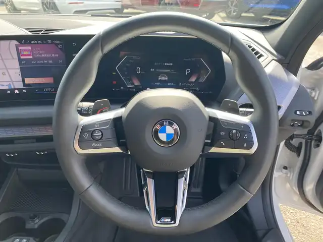 ＢＭＷ ＢＭＷ １２０ｄ Mスポーツ 福岡県 2025(令7)年 0.5万km アルピンホワイトⅢ ・1オーナー/・アクティブクルーズコントロール/・純正ナビ/BT/USB/carplay/・全方位カメラ/・ハーフレザーシート/シートヒーター/・ドライブレコーダー/・ミラー型ETC/・純正18AW/・LEDライト/・BLIS/・ヘッドアップディスプレイ/・ワイヤレス充電