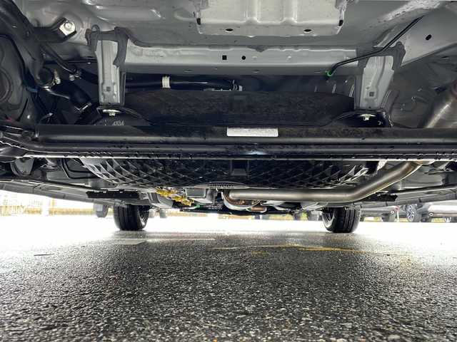 トヨタ ルーミー 山口県 2024(令6)年 1.1万km ブラックマイカメタリック 純正9インチナビ【NMZN-Y73D】/・フルセグテレビ/・Bluetooth/・CD／DVD/・AM/FM/・HDMI/・USB／iPod/・SD/・MEMORY MUSIC/・レコーダーリンク/両側パワースライドドア/ETC2.0/前後ドライブレコーダー/プッシュスタート/スマートキー（スペアキー有）/電動パーキングブレーキ/シートヒーター（運転席＋助手席）/革調シートカバー/スマートアシスト/・衝突回避支援ブレーキ機能/・衝突警報機能/・車線逸脱警報機能/・路側逸脱警報/・ふらつき警報/・ブレーキ制御付き誤発進抑制機能/・先行車発進お知らせ機能/・ADB/・サイドビューランプ/・コーナーセンサー/・標識認識機能/・全車速追従機能付ACC