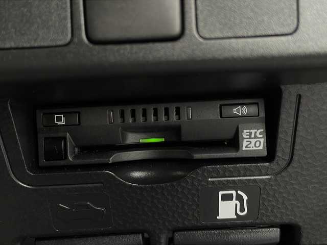 トヨタ ルーミー 山口県 2024(令6)年 1.1万km ブラックマイカメタリック 純正9インチナビ【NMZN-Y73D】/・フルセグテレビ/・Bluetooth/・CD／DVD/・AM/FM/・HDMI/・USB／iPod/・SD/・MEMORY MUSIC/・レコーダーリンク/両側パワースライドドア/ETC2.0/前後ドライブレコーダー/プッシュスタート/スマートキー（スペアキー有）/電動パーキングブレーキ/シートヒーター（運転席＋助手席）/革調シートカバー/スマートアシスト/・衝突回避支援ブレーキ機能/・衝突警報機能/・車線逸脱警報機能/・路側逸脱警報/・ふらつき警報/・ブレーキ制御付き誤発進抑制機能/・先行車発進お知らせ機能/・ADB/・サイドビューランプ/・コーナーセンサー/・標識認識機能/・全車速追従機能付ACC