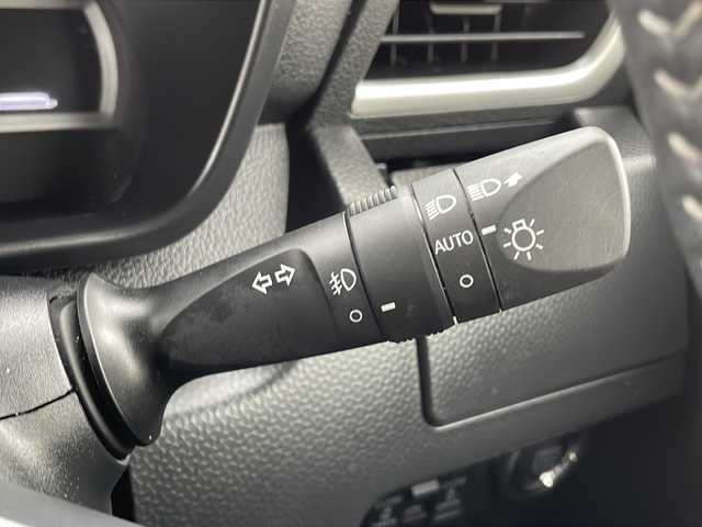 トヨタ ルーミー 山口県 2024(令6)年 1.1万km ブラックマイカメタリック 純正9インチナビ【NMZN-Y73D】/・フルセグテレビ/・Bluetooth/・CD／DVD/・AM/FM/・HDMI/・USB／iPod/・SD/・MEMORY MUSIC/・レコーダーリンク/両側パワースライドドア/ETC2.0/前後ドライブレコーダー/プッシュスタート/スマートキー（スペアキー有）/電動パーキングブレーキ/シートヒーター（運転席＋助手席）/革調シートカバー/スマートアシスト/・衝突回避支援ブレーキ機能/・衝突警報機能/・車線逸脱警報機能/・路側逸脱警報/・ふらつき警報/・ブレーキ制御付き誤発進抑制機能/・先行車発進お知らせ機能/・ADB/・サイドビューランプ/・コーナーセンサー/・標識認識機能/・全車速追従機能付ACC