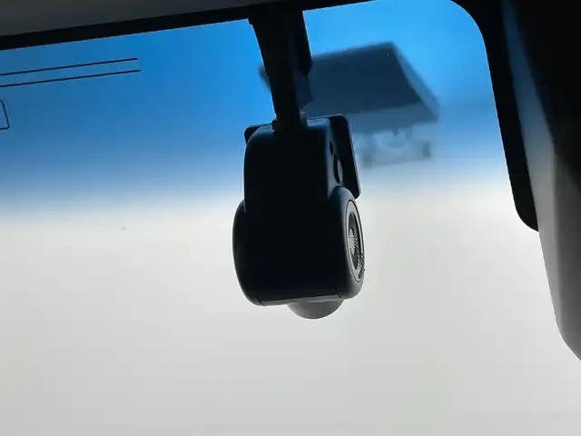 ダイハツ アトレー バン デッキバン 岡山県 2023(令5)年 2.1万km ブラックマイカメタリック 純正ナビ/NMZK-W73D/（CD/DVD/TV/BT/USB)/バックカメラ/両側パワースライドドア/LEDヘッドライト/フォグランプ/オートライト/スマートアシスト/衝突回避支援/認識支援/運転負荷軽減/駐車支援/コーナーセンサー/ETC/ドライブレコーダー/スペアキー1個