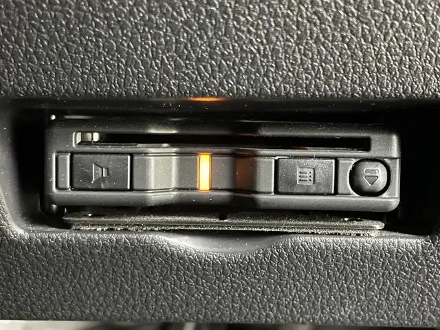 ダイハツ アトレー バン デッキバン 岡山県 2023(令5)年 2.1万km ブラックマイカメタリック 純正ナビ/NMZK-W73D/（CD/DVD/TV/BT/USB)/バックカメラ/両側パワースライドドア/LEDヘッドライト/フォグランプ/オートライト/スマートアシスト/衝突回避支援/認識支援/運転負荷軽減/駐車支援/コーナーセンサー/ETC/ドライブレコーダー/スペアキー1個