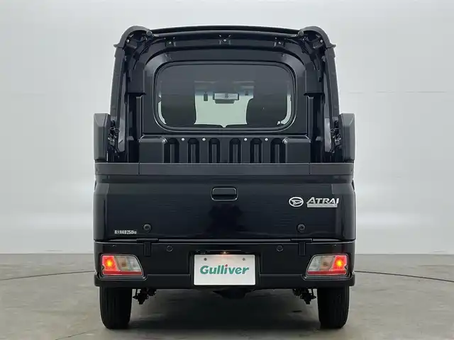 ダイハツ アトレー バン デッキバン 岡山県 2023(令5)年 2.1万km ブラックマイカメタリック 純正ナビ/NMZK-W73D/（CD/DVD/TV/BT/USB)/バックカメラ/両側パワースライドドア/LEDヘッドライト/フォグランプ/オートライト/スマートアシスト/衝突回避支援/認識支援/運転負荷軽減/駐車支援/コーナーセンサー/ETC/ドライブレコーダー/スペアキー1個