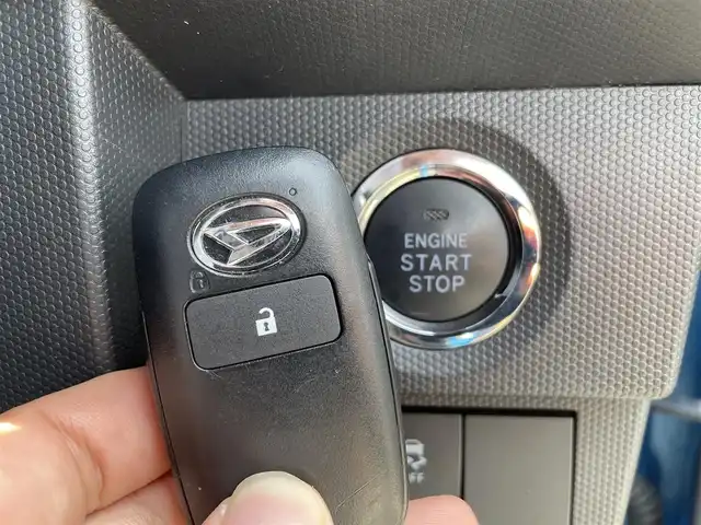 ダイハツ タフト G 新潟県 2020(令2)年 1.9万km スプラッシュブルーM ４WD/スマートキー/バックカメラ/コーナーセンサー/シートヒーター/サンルーフ/ワンセグテレビ/衝突軽減/ETC/ABS/横滑り防止装置/オートライト/LEDライト