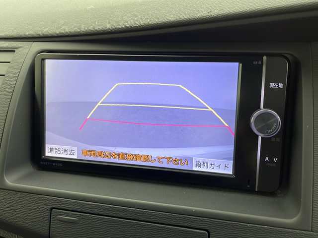 トヨタ アイシス プラタナ Vセレクション 千葉県 2013(平25)年 7.5万km ホワイトパールクリスタルシャイン 純正メモリーナビ/フルセグTV（TVキャンセラー付）/Bluetooth接続/バックカメラ/両側パワースライドドア/キセノンヘッドライト/ビルトインETC/スマートキー/プッシュスタート