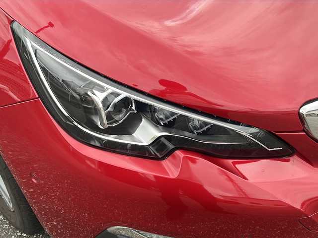 プジョー ３０８ アリュール ブルーHDi 富山県 2020(令2)年 2.1万km 赤 スマートキー（２本）/ハーフレザーシート/メーカーオプションナビ/衝突安全ブレーキ/Bluetooth/ETC2.0/ACC/レーンキープアシスト/LEDヘッドライト/フォグランプ/純正フロアマット/横滑り防止措置/アイドリングストップ/電動パーキングブレーキ/電動格納ウィンカーミラー/ブラインドスポットモニター/オートライト/オートハイビーム/パドルシフト/取扱説明書