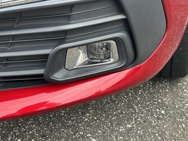 プジョー ３０８ アリュール ブルーHDi 富山県 2020(令2)年 2.1万km 赤 スマートキー（２本）/ハーフレザーシート/メーカーオプションナビ/衝突安全ブレーキ/Bluetooth/ETC2.0/ACC/レーンキープアシスト/LEDヘッドライト/フォグランプ/純正フロアマット/横滑り防止措置/アイドリングストップ/電動パーキングブレーキ/電動格納ウィンカーミラー/ブラインドスポットモニター/オートライト/オートハイビーム/パドルシフト/取扱説明書