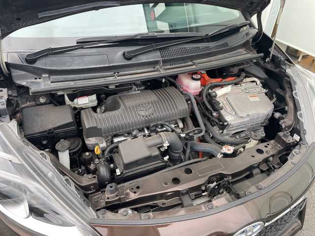トヨタ シエンタ ハイブリッド ファンベースG 神奈川県 2019(令1)年 8.1万km ヴィンテージブラウンパールクリスタルシャイン 純正ナビ/ワンオーナー/Bluetooth/CD/DVD/フルセグTV/ETC/クルーズコントロール/ドライブレコーダー/全方位カメラ/コーナーセンサー/前席シートヒーター/ハンドルヒーター/両側パワースライドドア/トヨタセーフティセンス/レーンキープアシスト/オートライト/オートマチックハイビーム/純正フロアマット/純正アルミホイール/コンソールボックス/サイドバイザー/室内カーテン