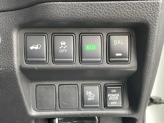 日産 エクストレイル ハイブリッド 20X 新潟県 2017(平29)年 8.1万km ブリリアントホワイトパール 4WD/社外SDナビ(AVIC-CL902XS)/CD/DVD/BT/フルセグテレビ/バックカメラ/ETC/ドライブレコーダー/衝突被害軽減ブレーキ/レーンキープアシスト/レーダークルーズコントロール/サンルーフ/革シート/パワーバックドア/コーナーセンサー/ステアリングスイッチ/スマートキー/プッシュスタート/LEDヘッドライト/オートライト/フォグランプ/純正20インチアルミホイール/社外18インチAW冬タイヤ車載