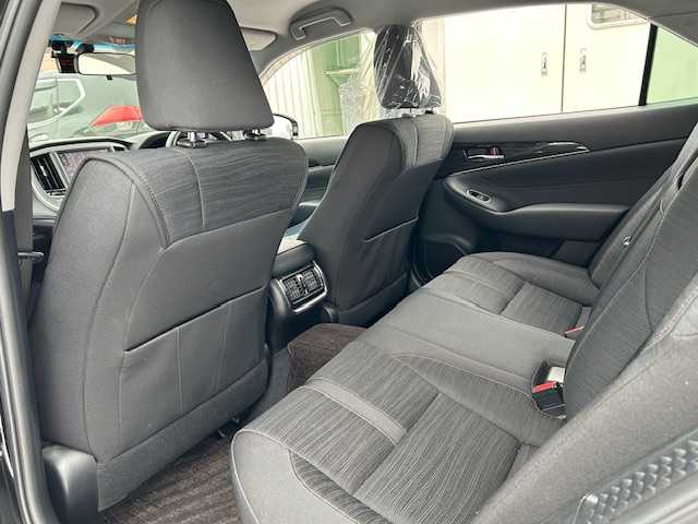 トヨタ クラウン ハイブリッド アスリートS 道東・釧路十勝 2013(平25)年 12.3万km プレシャスブラックパール 寒冷地仕様/純正ナビ/　　（DVD/CD/フルセグTV/Bluetooth）/バックカメラ/クルーズコントロール/前席パワーシート/前席シートヒーター/ハンドルヒーター/HIDヘッドライト/フォグライト/ミラーヒーター/ウィンカーミラー/電動格納ミラー/革巻きステアリング/ステアリングリモコン/横滑り防止装置/コーナーセンサー/ドライブレコーダー/電動チルト＆テレスコピックステアリング/純正ドアバイザー/純正フロアマット/ディーラー記録簿 H30/R2/4/6/スマートキー/エンジンプッシュスタート/スペアキー/取扱説明書/保証書/純正17インチアルミホイール/夏タイヤ積み込み /　　（215/55R17、5mm、純正AW）