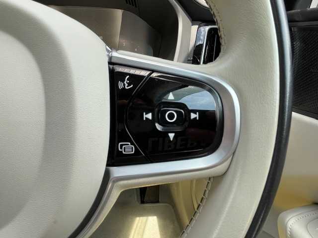 ボルボ ＸＣ６０ D4 AWD インスクリプション 青森県 2019(令1)年 6.2万km 青Ｍ パノラマサンルーフ/harman/kardon/ヘッドアップディスプレイ/運転席マッサージシート/前後ドラレコ/パワーバックドア（スマート）/ベージュ革シート/前席パワーシート・シートメモリー/前後席シートヒーター/純正ナビ（CD BT フルセグTV）/AppleCarPlay、Androidauto/360度カメラ/前後コーナーセンサー/ETC/ACC/City Safety/レーンキープ/BLIS/LED/フォグ/保証書、取説/スペアキー