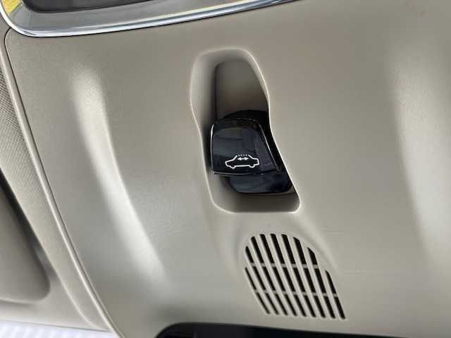 ボルボ ＸＣ６０ D4 AWD インスクリプション 青森県 2019(令1)年 6.2万km 青Ｍ パノラマサンルーフ/harman/kardon/ヘッドアップディスプレイ/運転席マッサージシート/前後ドラレコ/パワーバックドア（スマート）/ベージュ革シート/前席パワーシート・シートメモリー/前後席シートヒーター/純正ナビ（CD BT フルセグTV）/AppleCarPlay、Androidauto/360度カメラ/前後コーナーセンサー/ETC/ACC/City Safety/レーンキープ/BLIS/LED/フォグ/保証書、取説/スペアキー