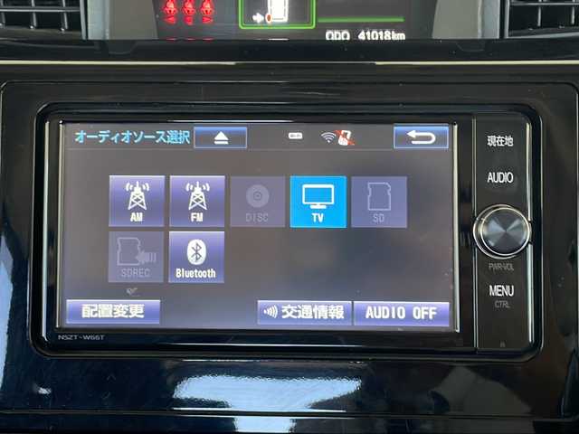 トヨタ タンク カスタムG S 富山県 2018(平30)年 4.1万km パールホワイトⅢ ワンオーナー/純正SDナビ/地デジTV/Bluetooth/CD/DVD/ETC/スマートアシストII/・衝突警報機能/・ 衝突回避支援ブレーキ機能/・車線逸脱警報機能/・誤発進抑制機能/・先行車発進お知らせ機能/両側パワースライドドア/前席シートヒーター/AAC/アイドリングストップ/横滑り防止装置/プッシュスタート/スマートキー/革巻ステアリング/純正ドアバイザー/純正フロアマット/純正スカッフプレード/取説書/ナビ取説書/保証書/スペアキー