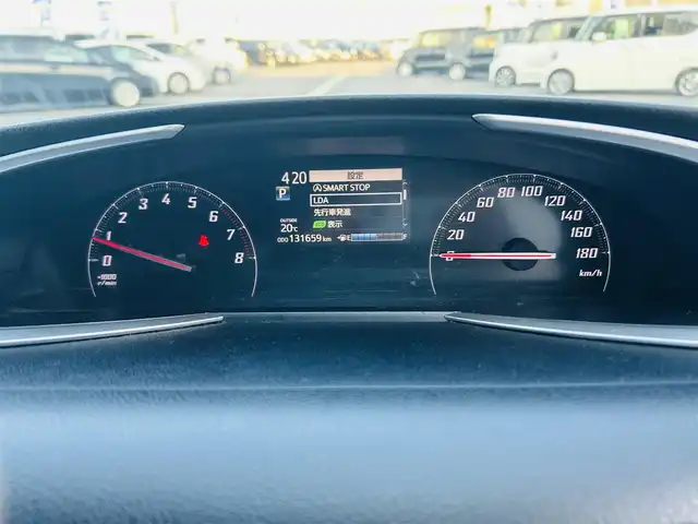 トヨタ シエンタ G 岡山県 2017(平29)年 13.2万km ブラックマイカ (株)IDOMが運営する【じしゃロン岡山店】の自社ローン専用車両です。こちらは現金またはオートローンご利用時の価格です。 自社ローンご希望の方は別途その旨お申し付け下さい/・プッシュスタート/・純正ナビ（TV、CD/DVD/BT）/・両側パワスラ/・ETC/・バックカメラ