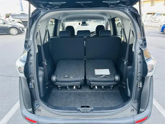 トヨタ シエンタ G 岡山県 2017(平29)年 13.2万km ブラックマイカ (株)IDOMが運営する【じしゃロン岡山店】の自社ローン専用車両です。こちらは現金またはオートローンご利用時の価格です。 自社ローンご希望の方は別途その旨お申し付け下さい/・プッシュスタート/・純正ナビ（TV、CD/DVD/BT）/・両側パワスラ/・ETC/・バックカメラ