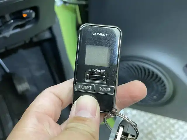 ダイハツ キャスト アクティバ G ターボ SAⅡ 岩手県 2015(平27)年 9.4万km フレッシュグリーンM ４WD/ターボ/カーボン調ホワイトデザインフィルムトップ/スマートアシスト２/衝突回避支援ブレーキ/車線逸脱警報/誤発進抑制機能/先行車発信お知らせ機能/ダウンヒルアシスト/横滑り防止装置/アイドリングストップ/オートエアコン/オートライト/LEDヘッドライト/LEDフォグライト/KENWOODナビ/バックカメラ/ETC/エンジンスターター/純正アルミホイール