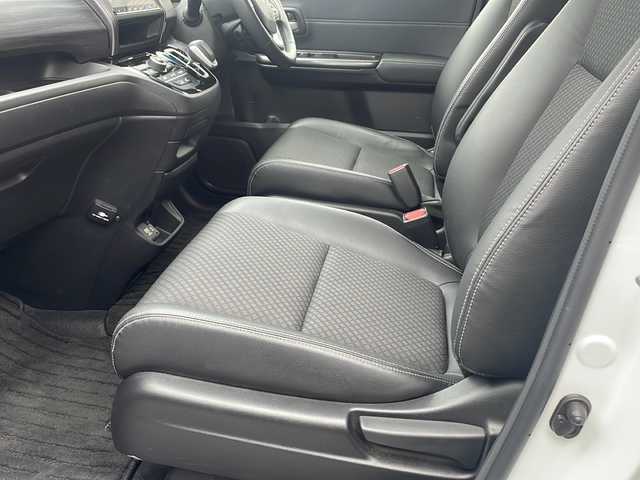 ホンダ フリード＋ ハイブリット G ホンダセンシング 東京都 2020(令2)年 3.7万km プラチナホワイトパール ワンオーナー/純正メモリナビ/（フルセグ/BT/CD/DVD/FM/AM）/アダプティブクルーズコントロール/車線維持支援システム/衝突軽減ブレーキ/誤発進抑制機能/両側パワースライドドア/コーナーセンサー/ハーフレザーシート/シートヒーター（D/N）/ミラーヒーター/スマートキー/ドライブレコーダー（前後）/ETC