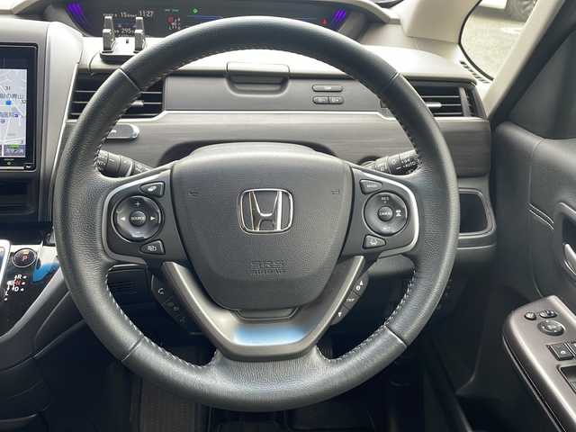 ホンダ フリード＋ ハイブリット G ホンダセンシング 東京都 2020(令2)年 3.7万km プラチナホワイトパール ワンオーナー/純正メモリナビ/（フルセグ/BT/CD/DVD/FM/AM）/アダプティブクルーズコントロール/車線維持支援システム/衝突軽減ブレーキ/誤発進抑制機能/両側パワースライドドア/コーナーセンサー/ハーフレザーシート/シートヒーター（D/N）/ミラーヒーター/スマートキー/ドライブレコーダー（前後）/ETC