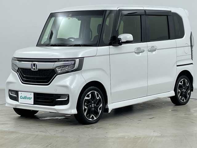 ホンダ Ｎ ＢＯＸ カスタム G L ターボ ホンダセンシング 道央・札幌 2018(平30)年 4.7万km プラチナホワイトパール ・4WD/・純正8インチナビ&CD&DVD&SD&BT&TV/・両側パワースライドドア/・バックカメラ/・ホンダセンシング/・レーダークルーズコントロール/・コーナーセンサー/・純正ドライブレコーダー/・ビルトインETC/・前席シートヒーター/・ハーフレザーシート/・電動格納ミラー/・ドアミラーヒーター/・LEDヘッドライト/・オートライト/・オートマチックハイビーム/・スマートキー/・純正エンジンスターター