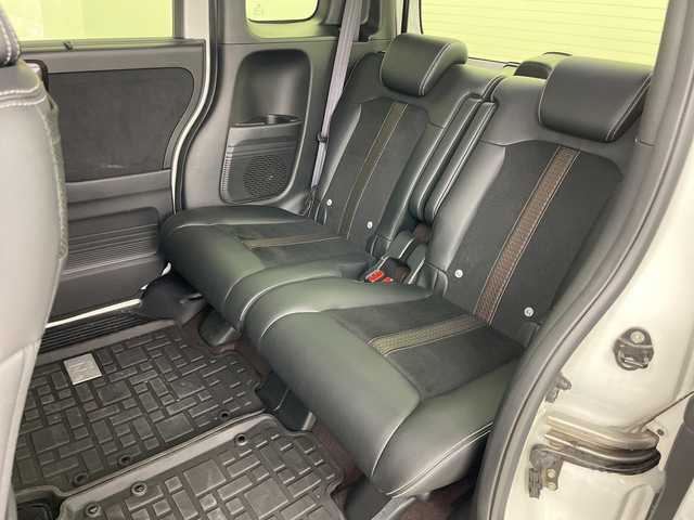 ホンダ Ｎ ＢＯＸ カスタム G L ターボ ホンダセンシング 道央・札幌 2018(平30)年 4.7万km プラチナホワイトパール ・4WD/・純正8インチナビ&CD&DVD&SD&BT&TV/・両側パワースライドドア/・バックカメラ/・ホンダセンシング/・レーダークルーズコントロール/・コーナーセンサー/・純正ドライブレコーダー/・ビルトインETC/・前席シートヒーター/・ハーフレザーシート/・電動格納ミラー/・ドアミラーヒーター/・LEDヘッドライト/・オートライト/・オートマチックハイビーム/・スマートキー/・純正エンジンスターター