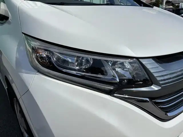 ホンダ フリード ハイブリット G ホンダセンシング 福岡県 2016(平28)年 9.2万km ホワイトオーキッドパール プッシュスタートボタン/スマートキー/クルーズコントロール/前方ドライブレコーダー/純正フロアマット/両側パワースライドドア/LEDヘッドライト/衝突軽減ブレーキ/Bluetoothオーディオ/バックカメラ/純正フロアマット