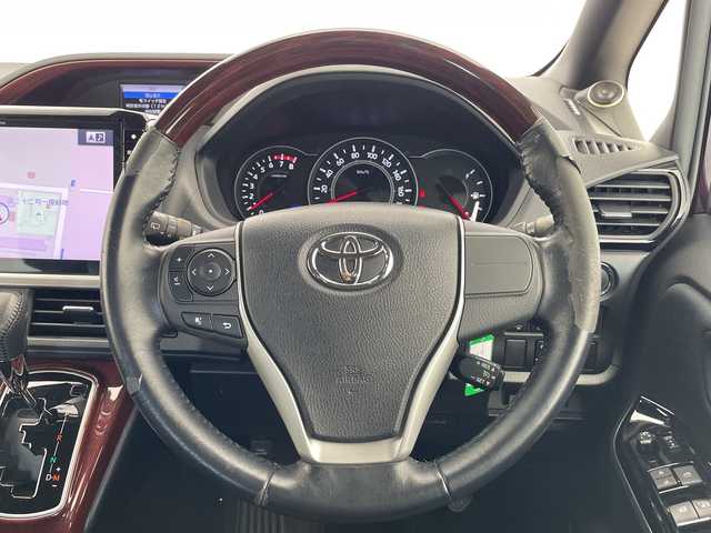 トヨタ ノア Si 愛知県 2017(平29)年 5.1万km ボルドーマイカメタリック ALPINE11型ナビ/片側パワースライド/レーダークルーズコントロール/バックカメラ/純正アルミホイール/LEDヘッドライト/レーンキープアシスト/オートマチックハイビーム/ドライブレコーダー/衝突軽減システム/フルセグ/CD DVD/Bluetooth/ステアリングスイッチ/スマートキー/プッシュスタート