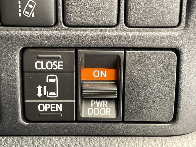 トヨタ ノア Si 愛知県 2017(平29)年 5.1万km ボルドーマイカメタリック ALPINE11型ナビ/片側パワースライド/レーダークルーズコントロール/バックカメラ/純正アルミホイール/LEDヘッドライト/レーンキープアシスト/オートマチックハイビーム/ドライブレコーダー/衝突軽減システム/フルセグ/CD DVD/Bluetooth/ステアリングスイッチ/スマートキー/プッシュスタート